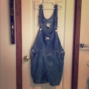 Vintage Calvin Klein Jean shorts overalls